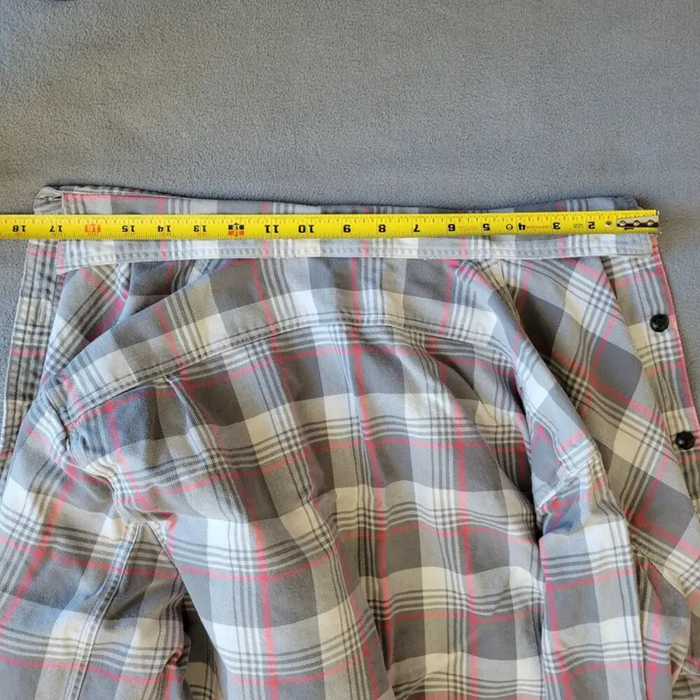 J CREW Mens Flannel Shirt Large Gray Red White Plaid Cotton Button Down Pockets